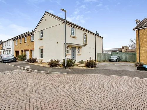 Kingswood Road, Crewkernephoto