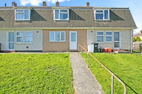 Chestnut Close, Falmouth, Cornwall, TR11