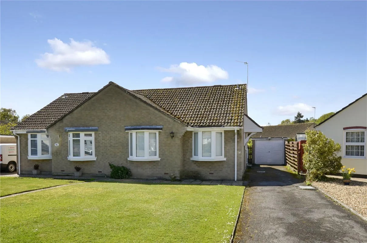 Farm Road, West Moors, Ferndown, Dorset, BH22