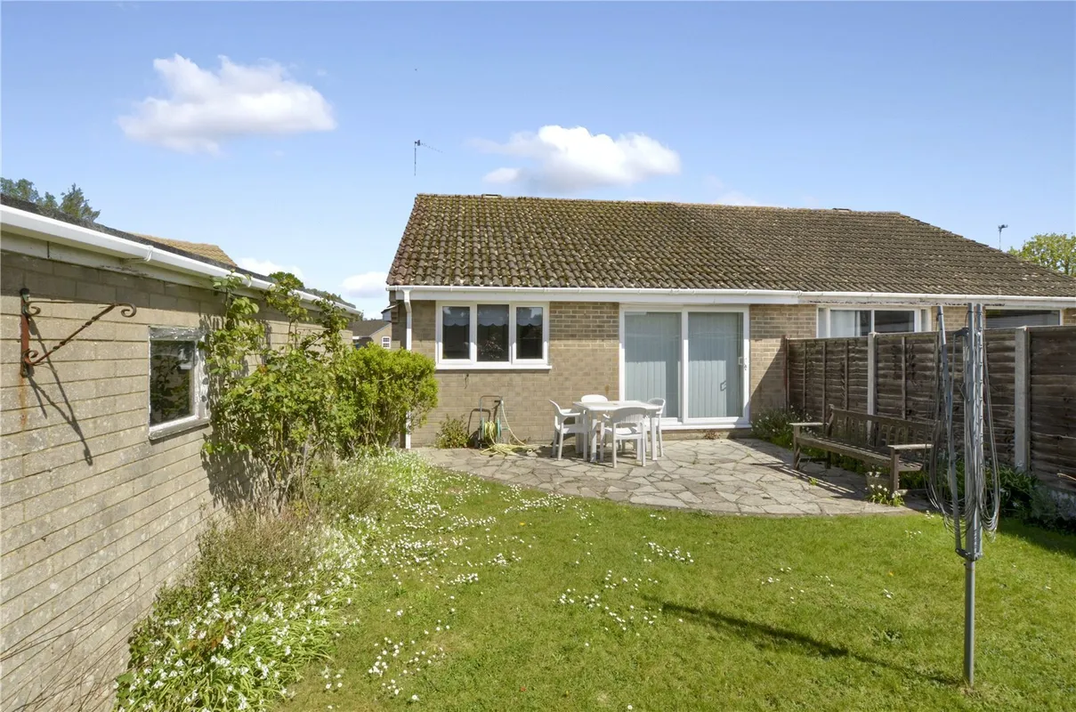 Farm Road, West Moors, Ferndown, Dorset, BH22