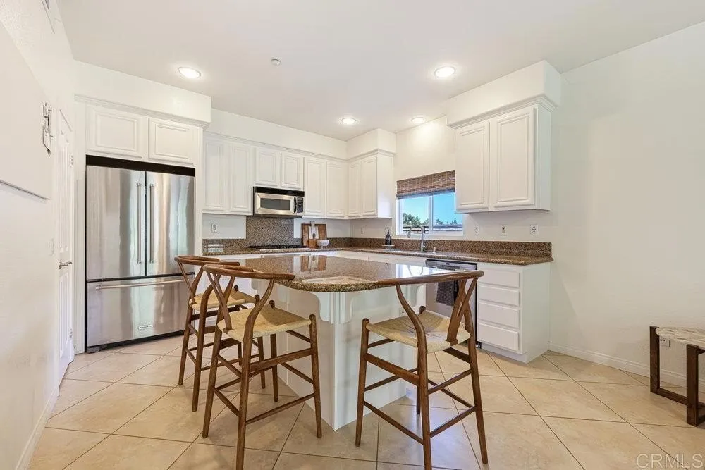 2284 Marquand Ct, Alpine, CA 91901