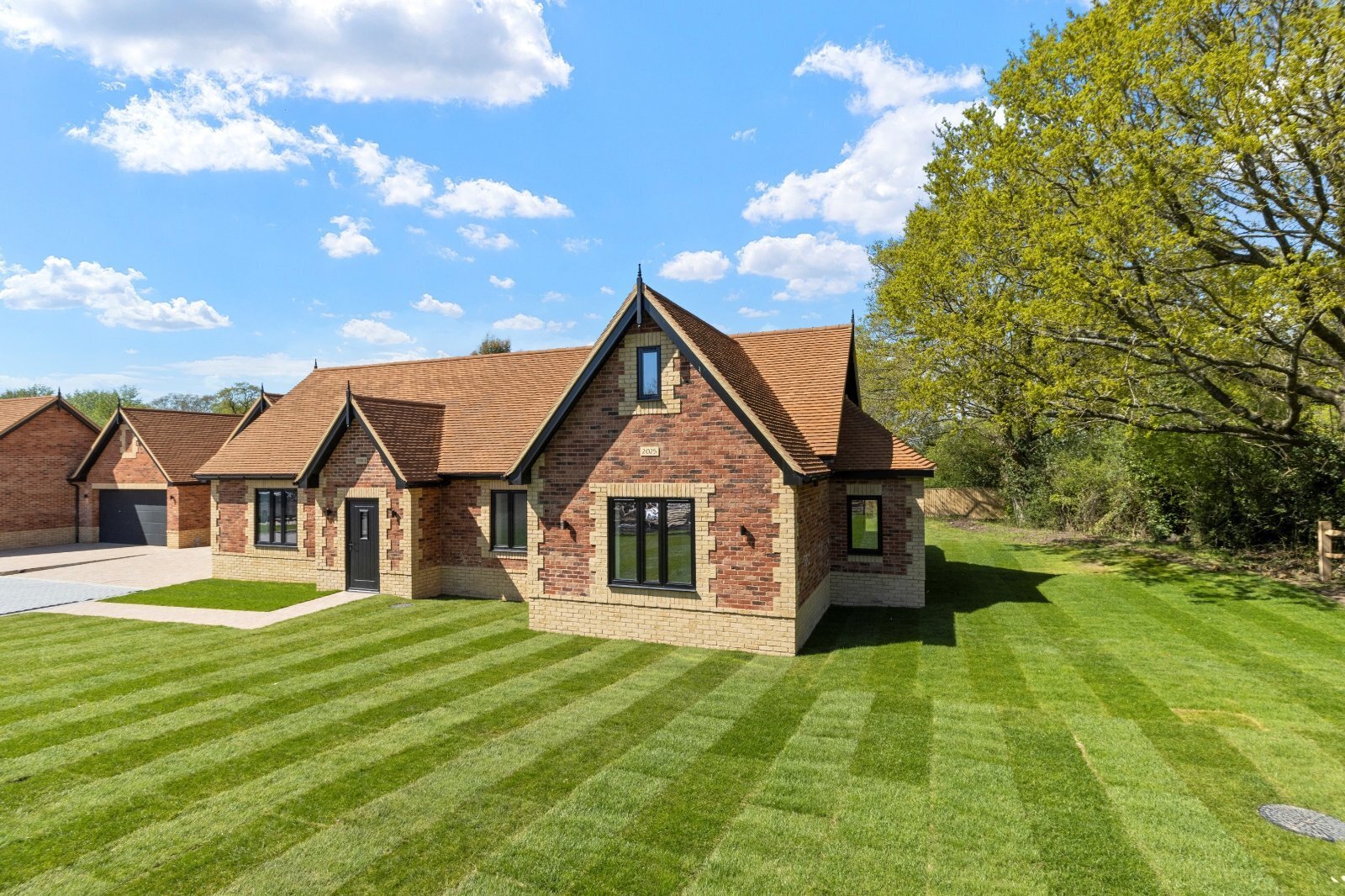 The Courtyard, Framfield, Uckfield, East Sussex, TN22 Image 4