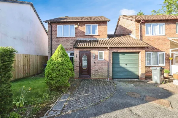 Pineview, Birmingham, West Midlands, B31, West Midlands