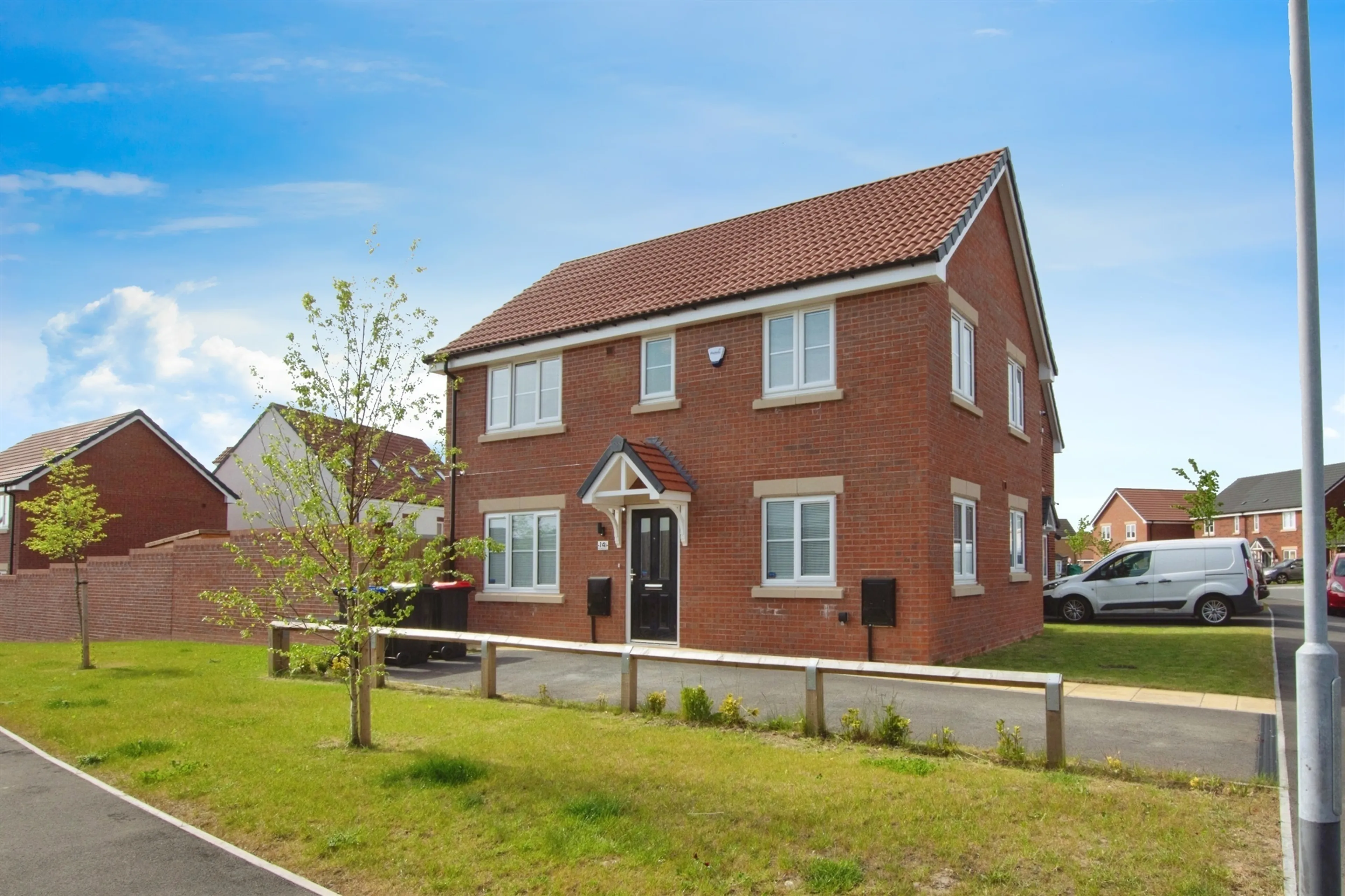 Property at Gnatsnapper Close, Hucknall, Nottingham