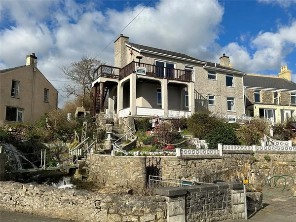 Moelfre, Anglesey, Sir Ynys Mon, LL72