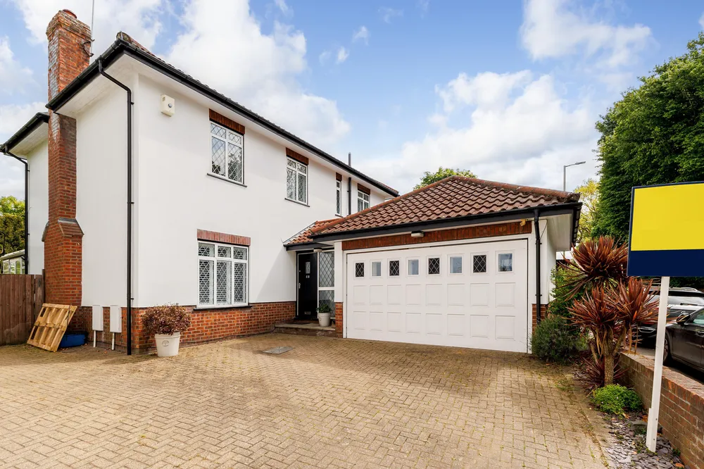 Sparrows Herne, Bushey, WD23