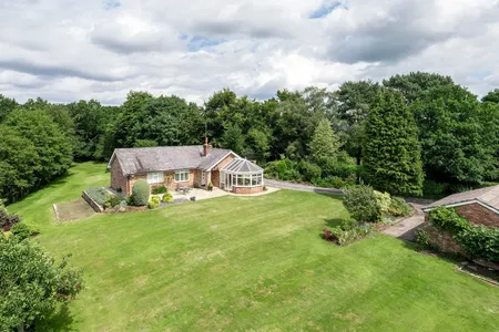 off Prestbury Road, SK10