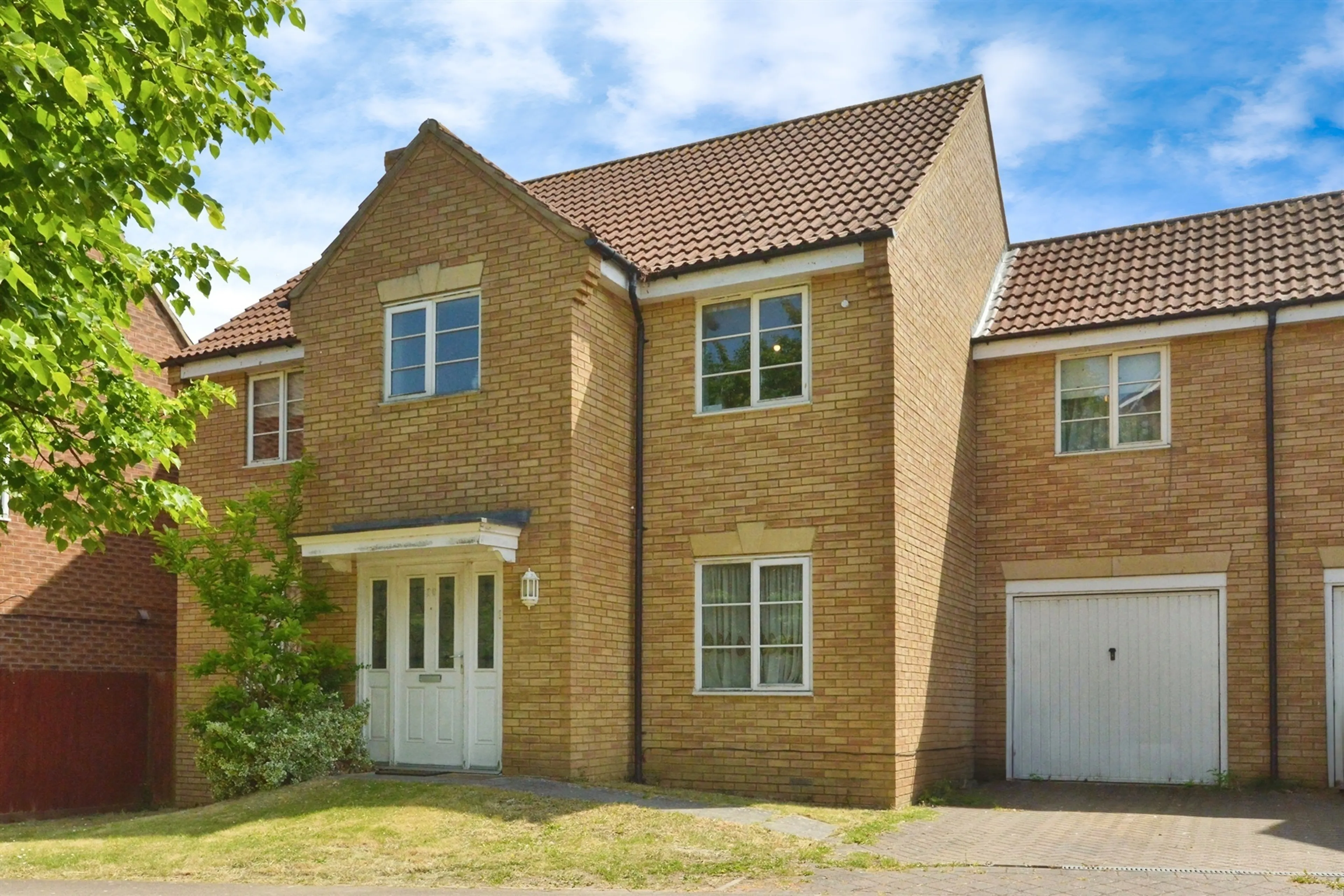 Property photo 0