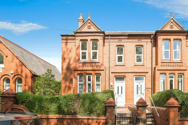 Bellevue Road, Wrexham, LL13