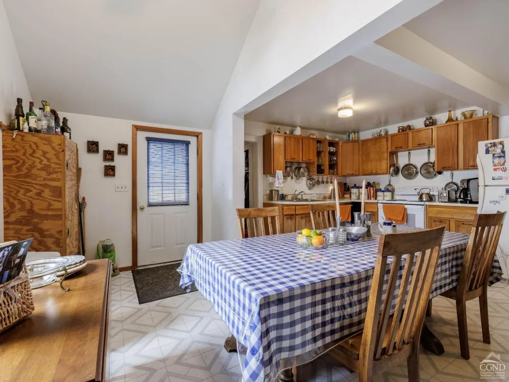 25 Vets Rd, Windham, NY 12496