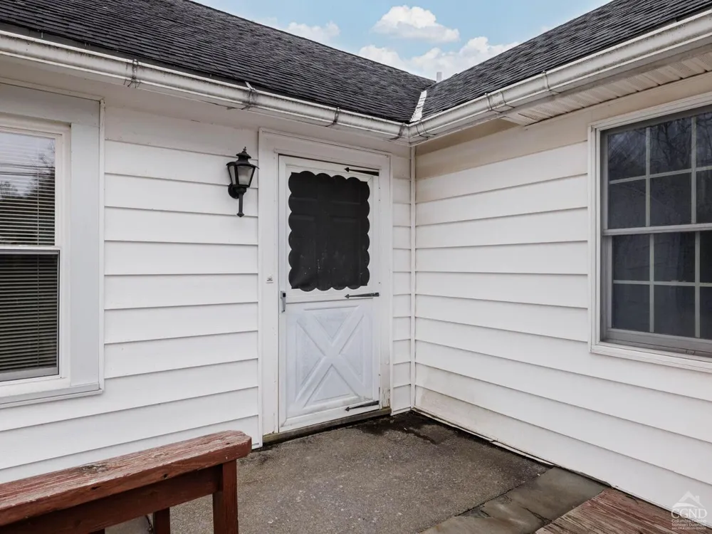 25 Vets Rd, Windham, NY 12496