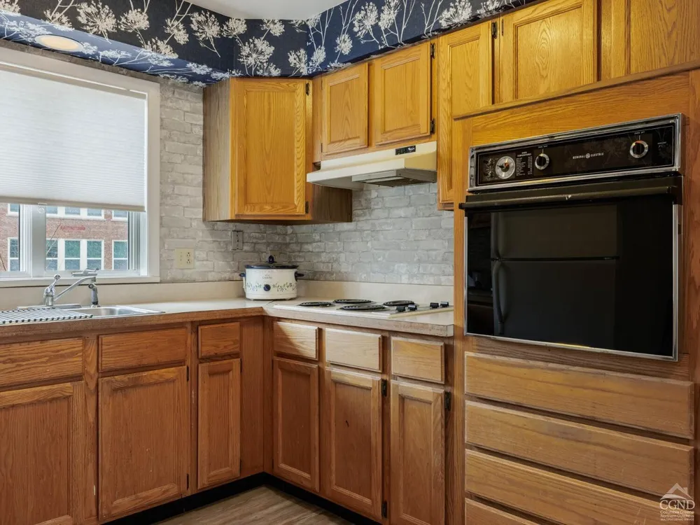 25 Vets Rd, Windham, NY 12496