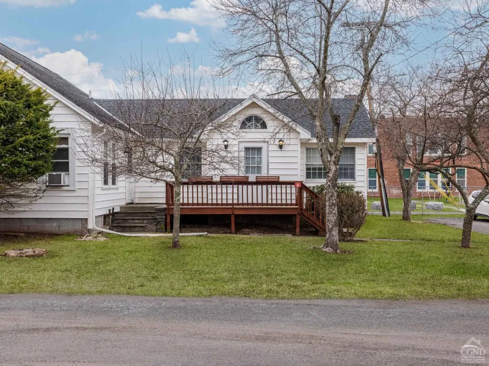 25 Vets Rd, Windham, NY 12496