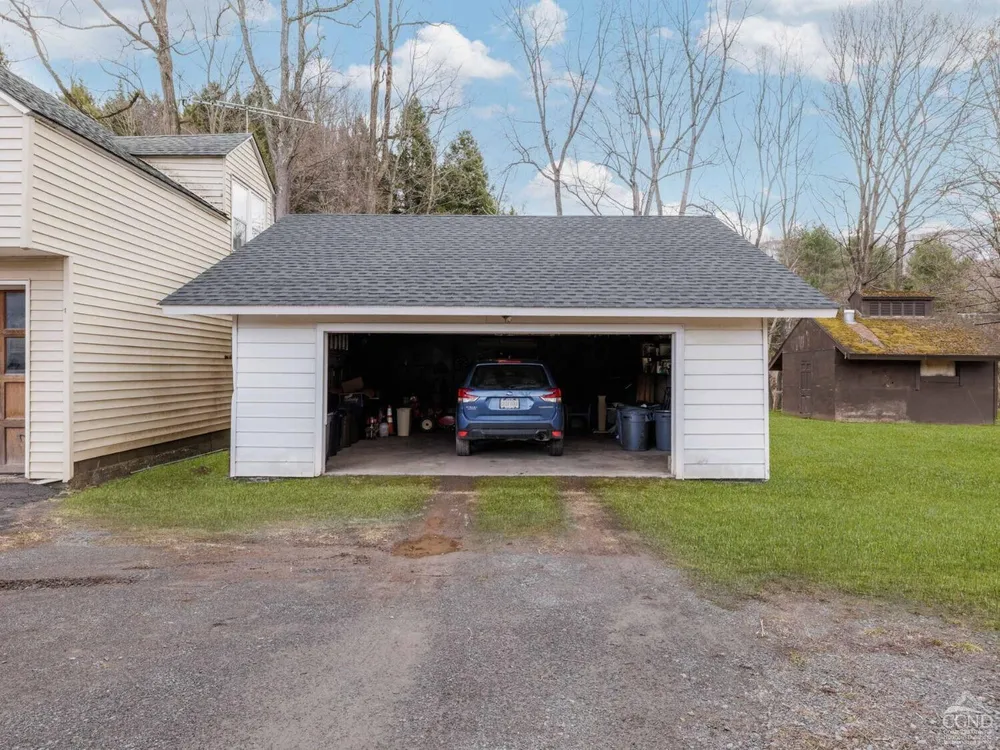 25 Vets Rd, Windham, NY 12496