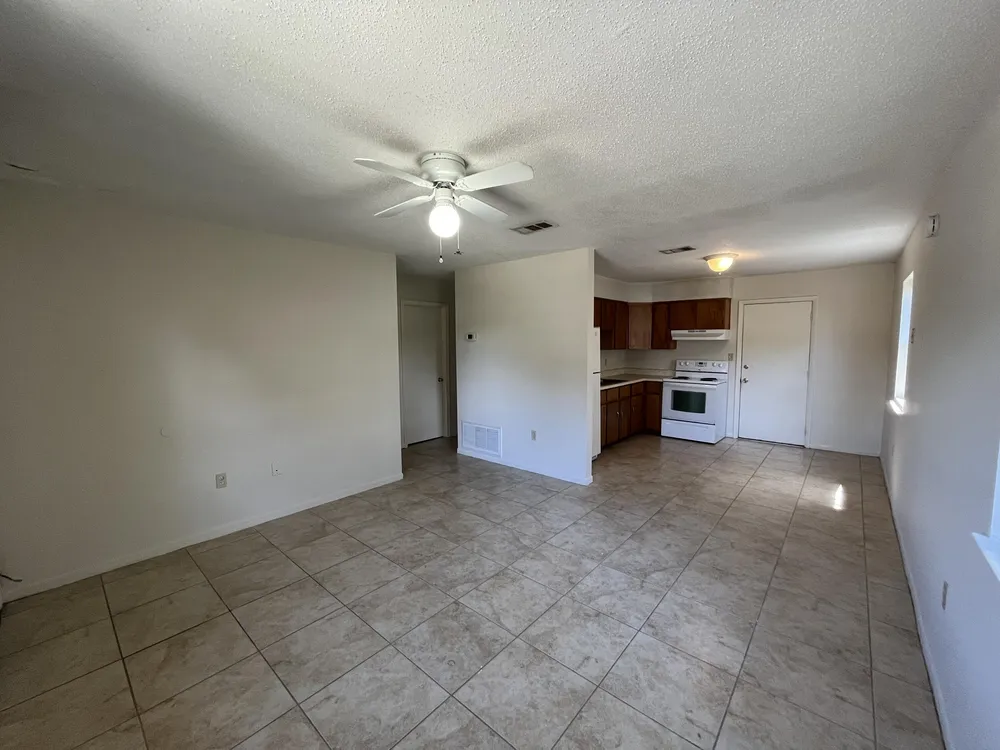 818 Lark St, Fort Walton Beach, FL 32547