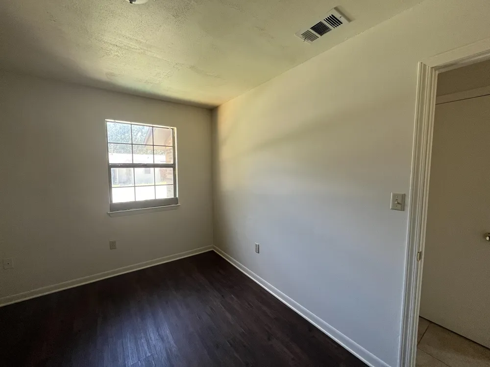 818 Lark St, Fort Walton Beach, FL 32547