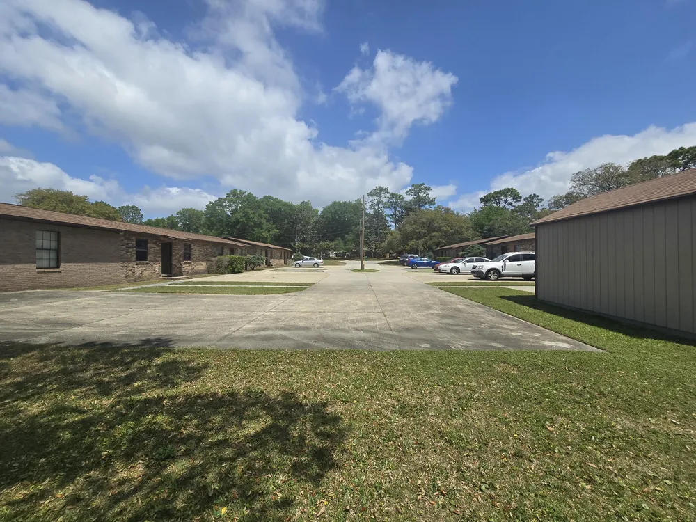 816 Lark St, Fort Walton Beach, FL 32547