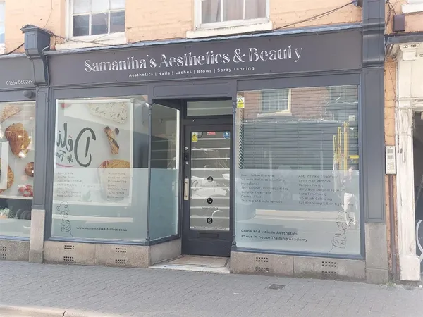 12 Market Place, Melton Mowbray. LE13 1XD