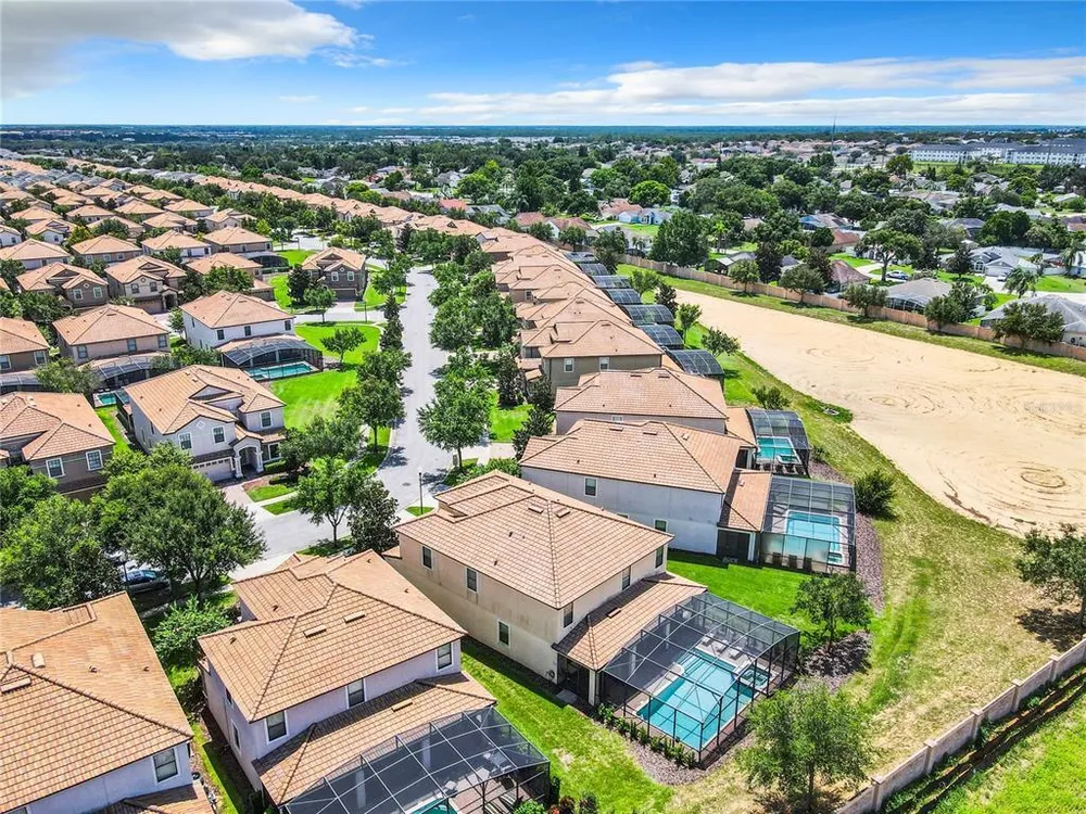1478 Moon Valley Dr, Davenport, FL 33896