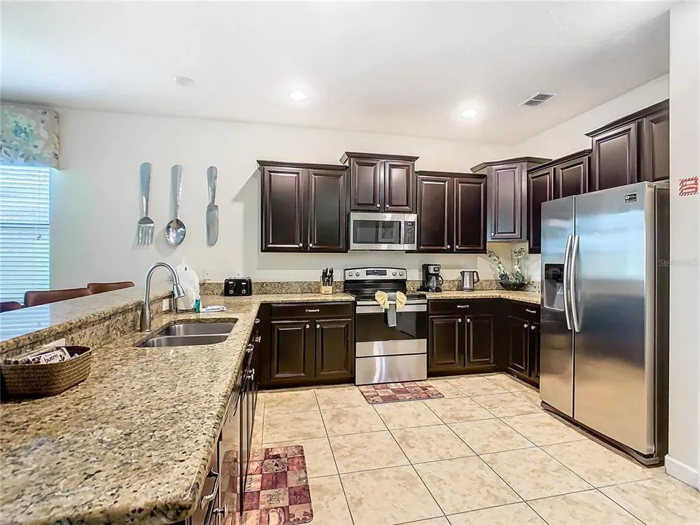 1478 Moon Valley Dr, Davenport, FL 33896