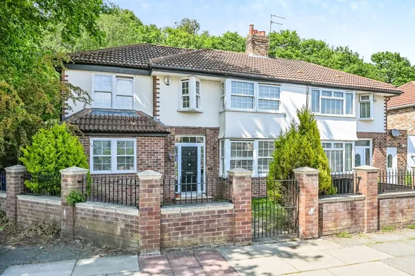 Melwood Drive, LIVERPOOL, Merseyside,...