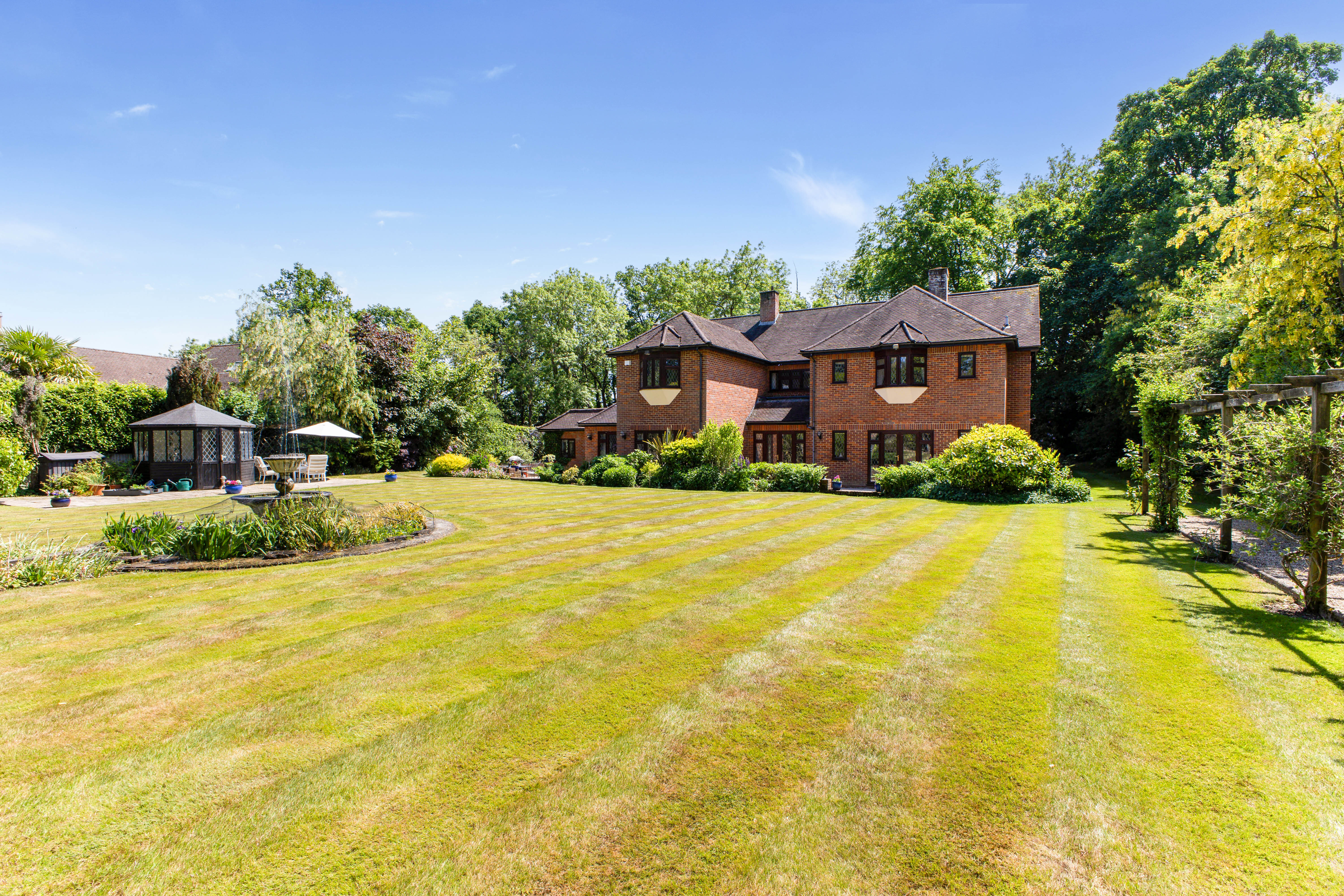 5 bedroom property for sale in Mill Lane, Chalfont St. Giles, HP8