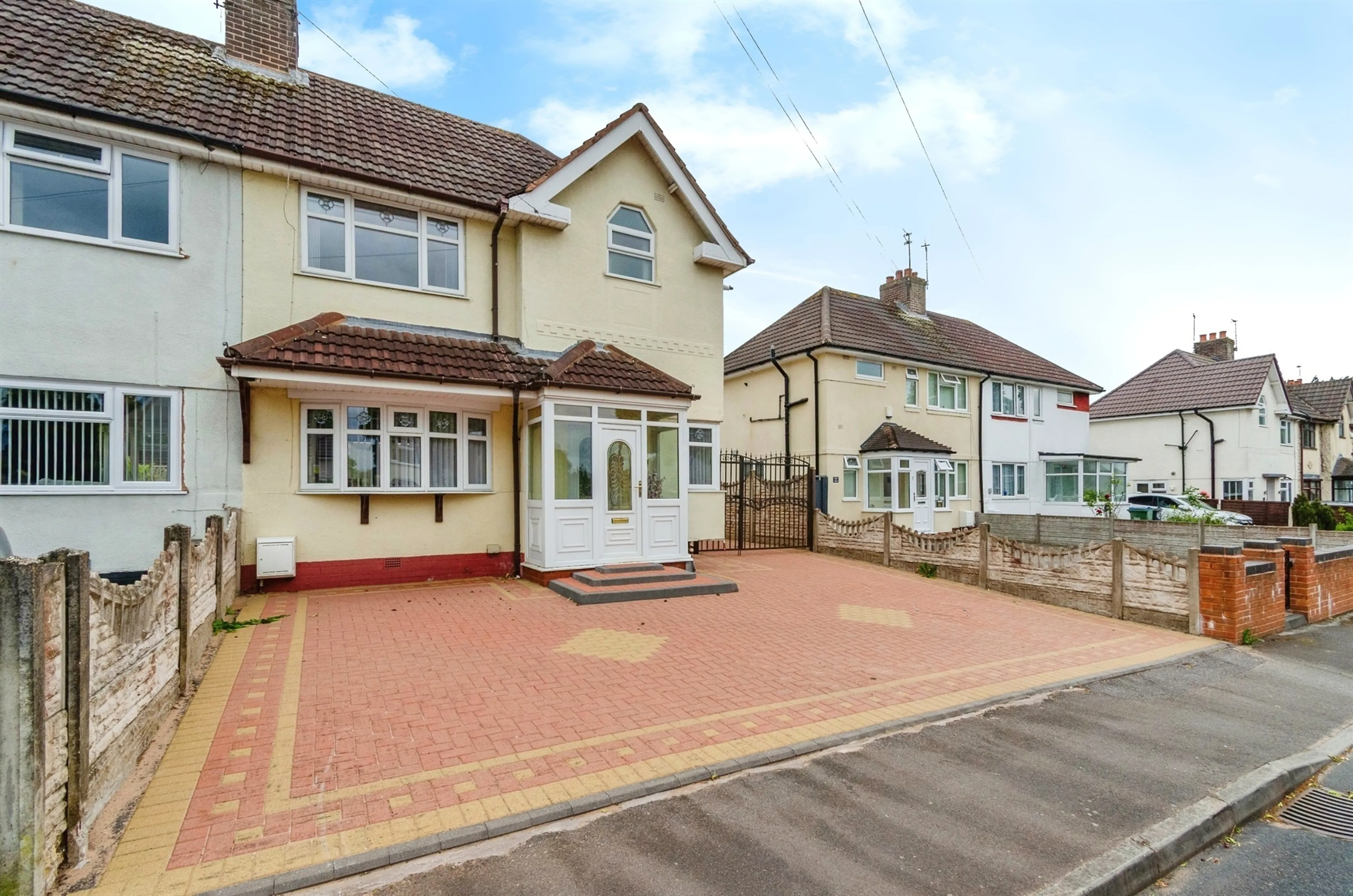 Property at Booth Road, Wednesbury