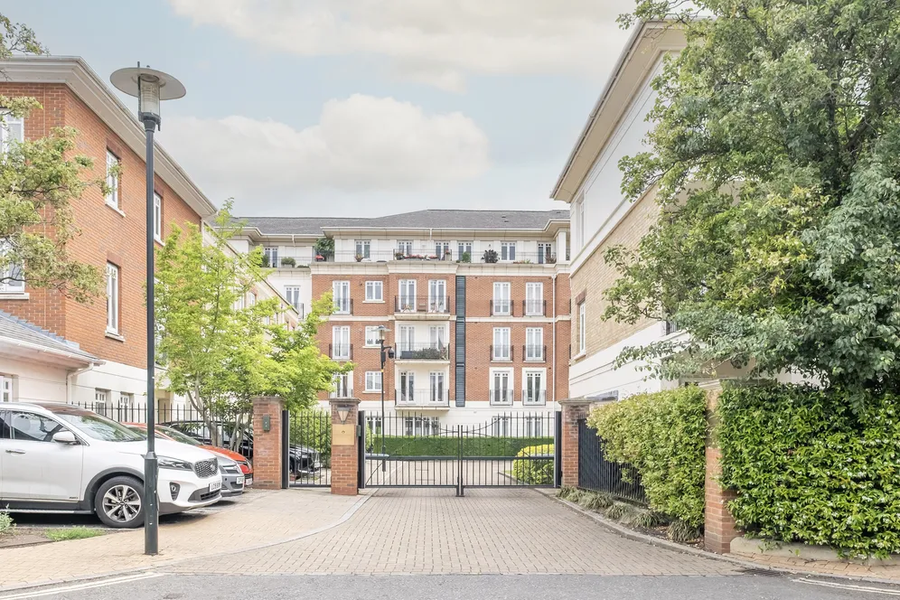 Cambridge Road, Twickenham, TW1 photo 3