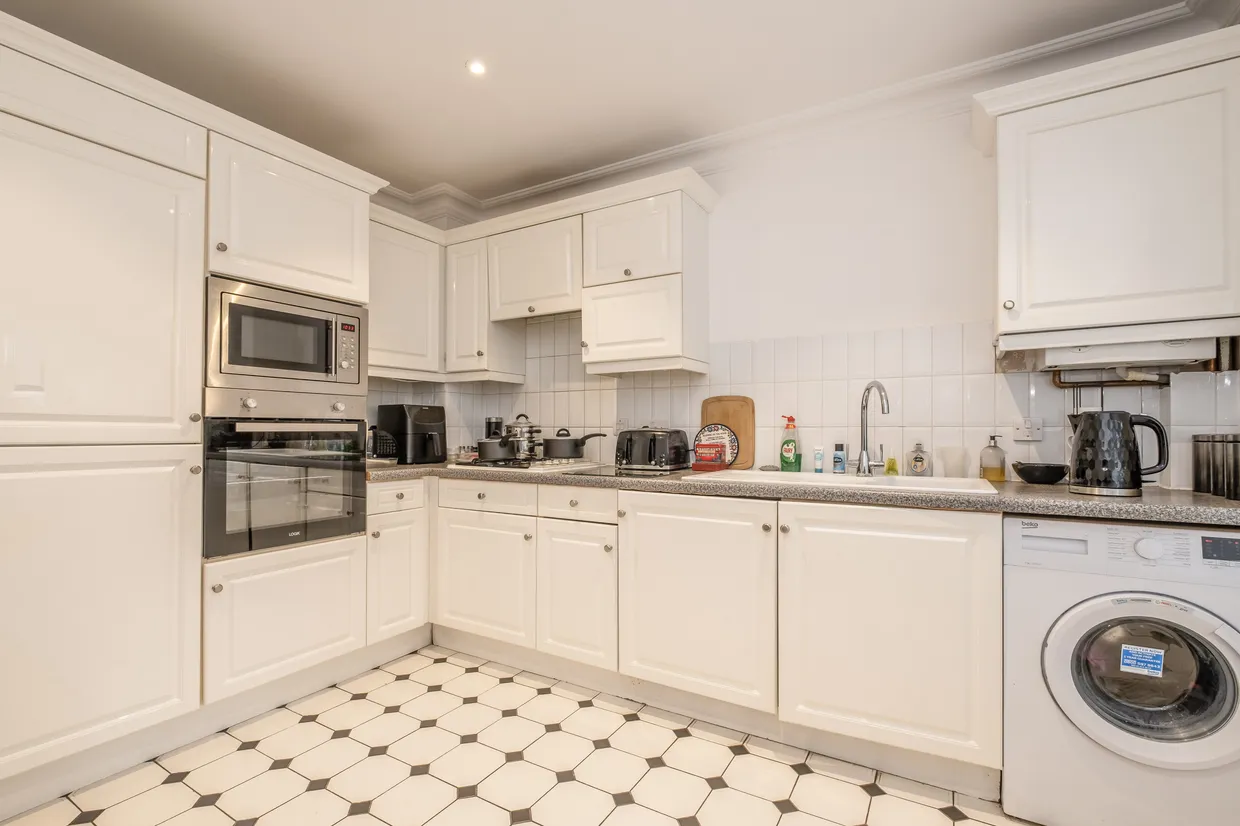 Cambridge Road, Twickenham, TW1 photo 10