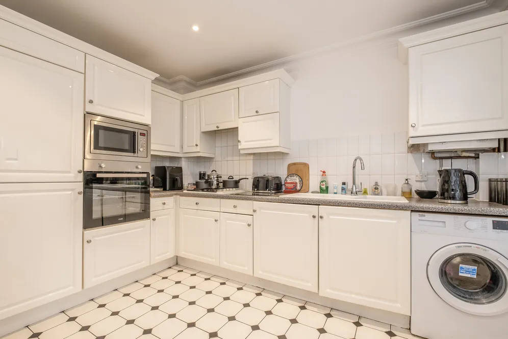 Cambridge Road, Twickenham, TW1 photo 10