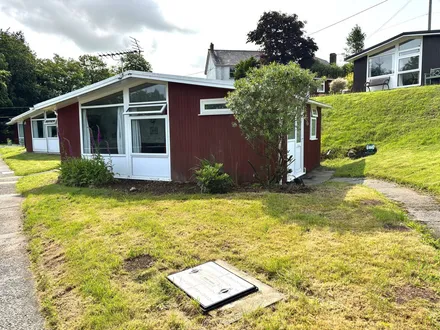 Llangain, Carmarthen, SA33