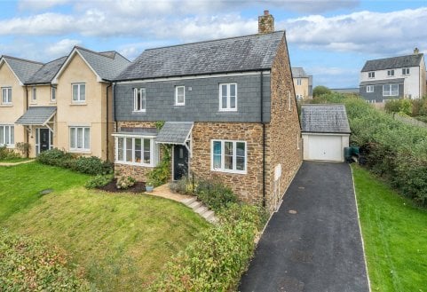 Little Orchard Close, Modbury