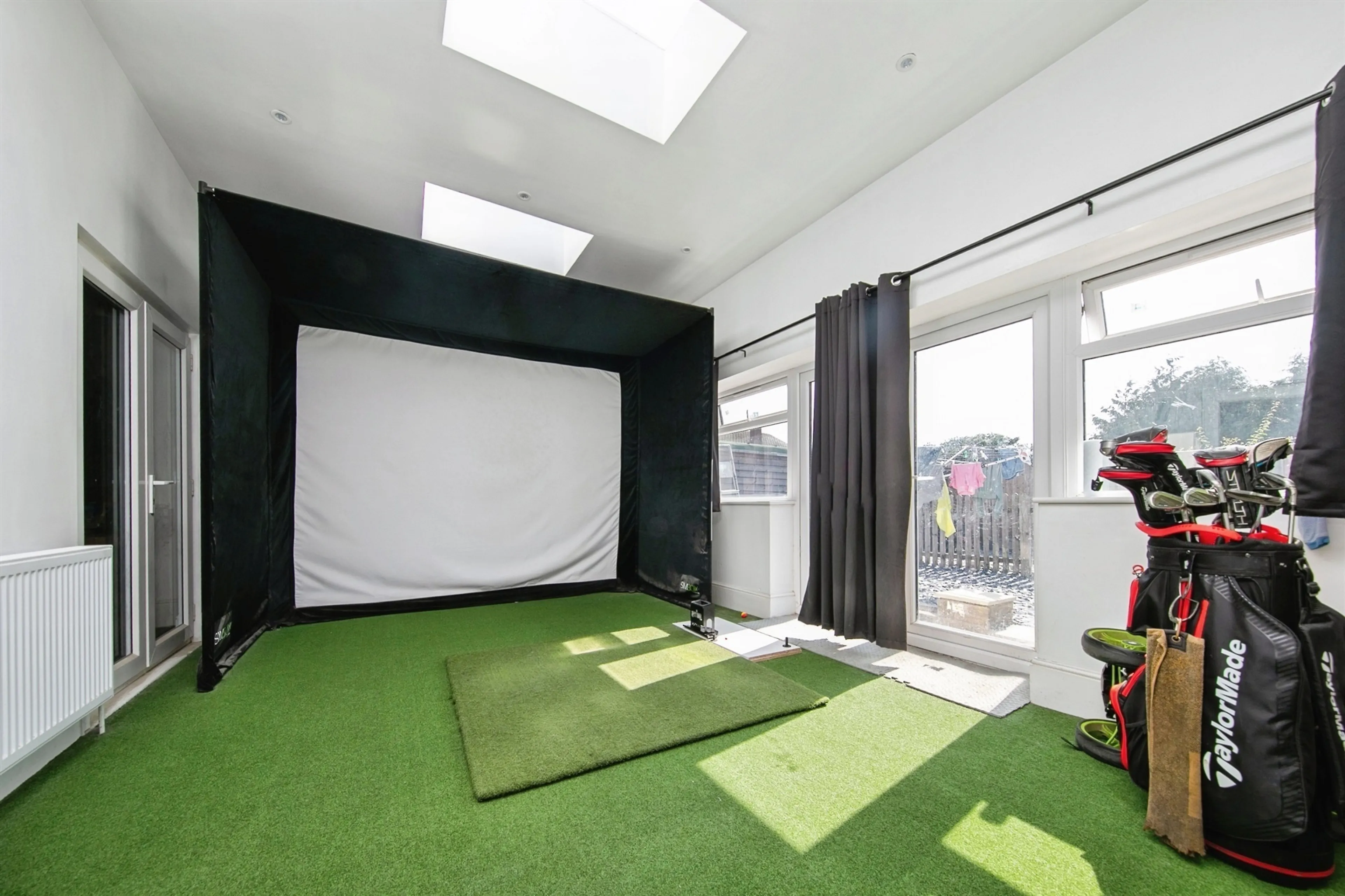 Property at Pembroke Gardens, Holland-On-Sea, Clacton-On-Sea