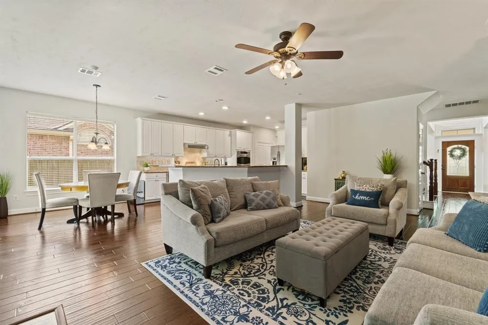 13115 Parkbrook Way Ln, Sugar Land, TX 77498