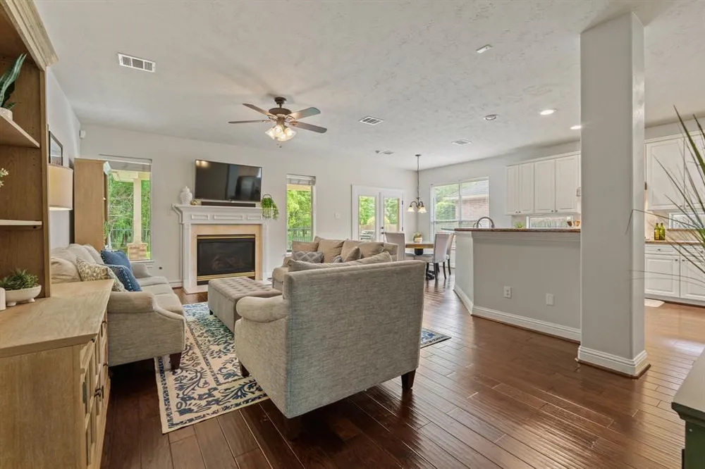 13115 Parkbrook Way Ln, Sugar Land, TX 77498