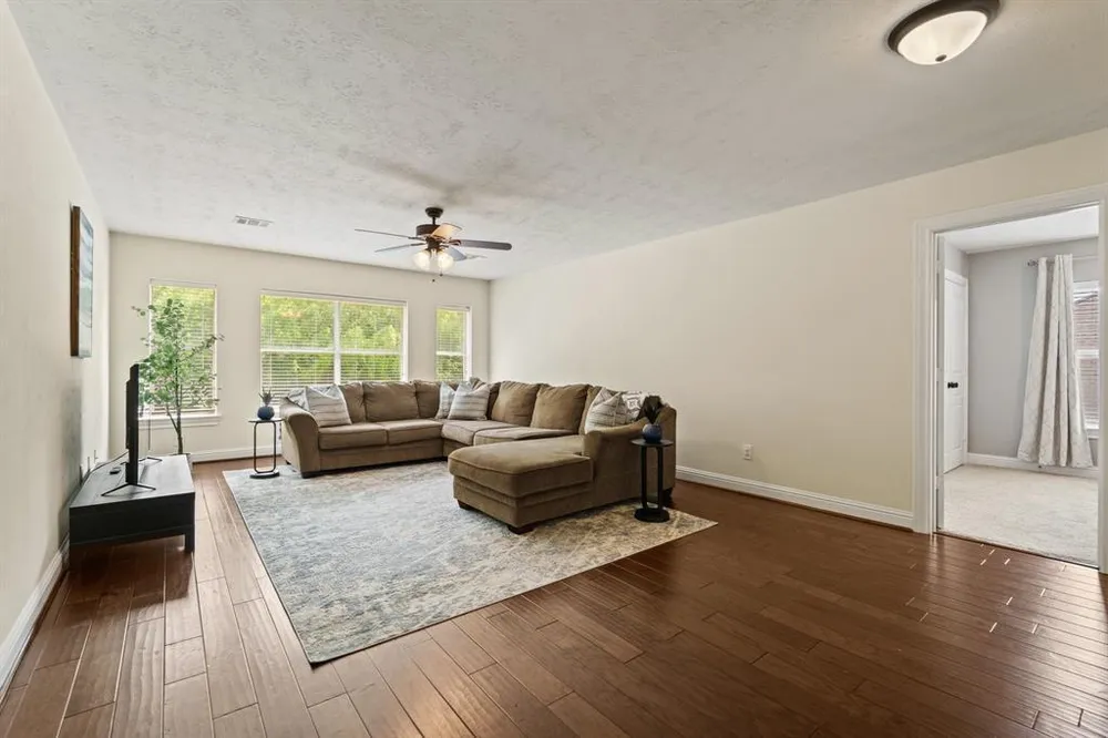 13115 Parkbrook Way Ln, Sugar Land, TX 77498