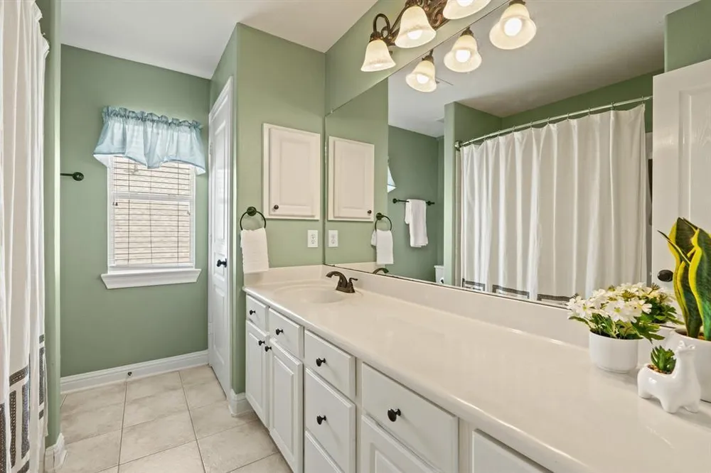 13115 Parkbrook Way Ln, Sugar Land, TX 77498