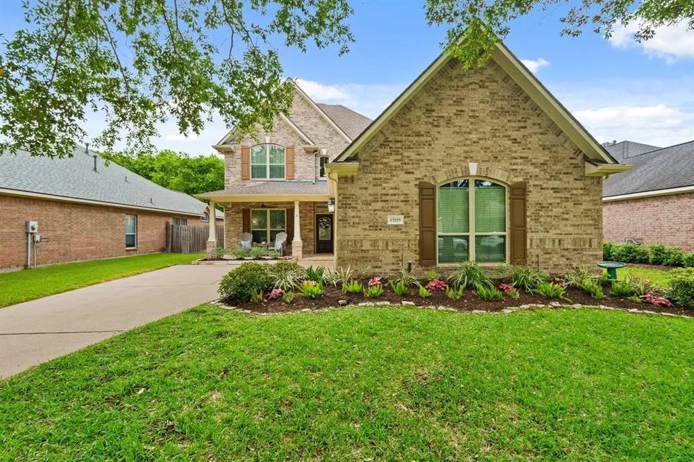 13115 Parkbrook Way Ln, Sugar Land, TX 77498