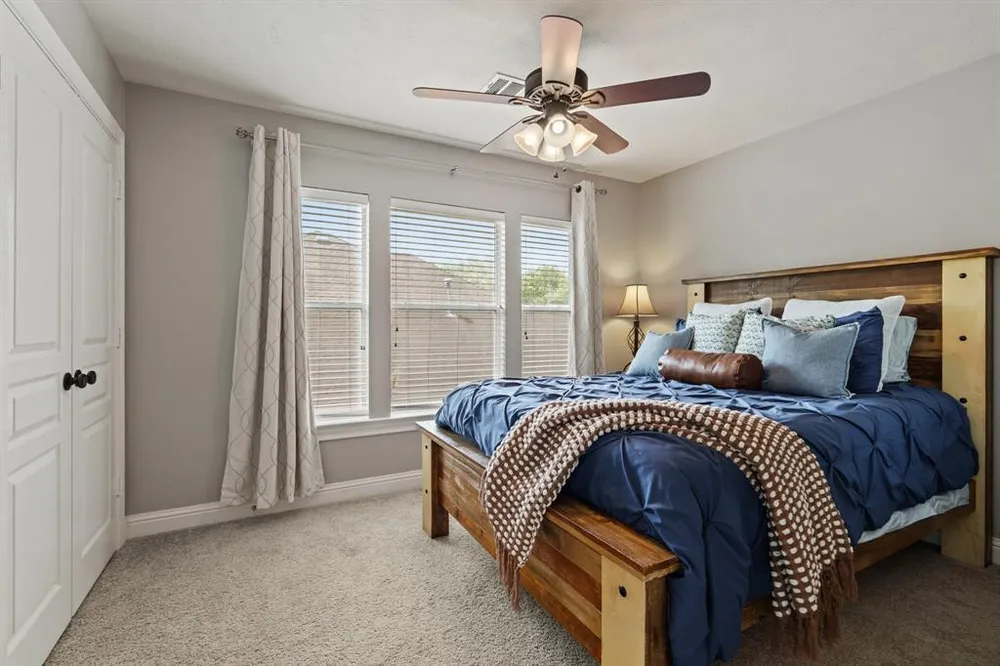 13115 Parkbrook Way Ln, Sugar Land, TX 77498