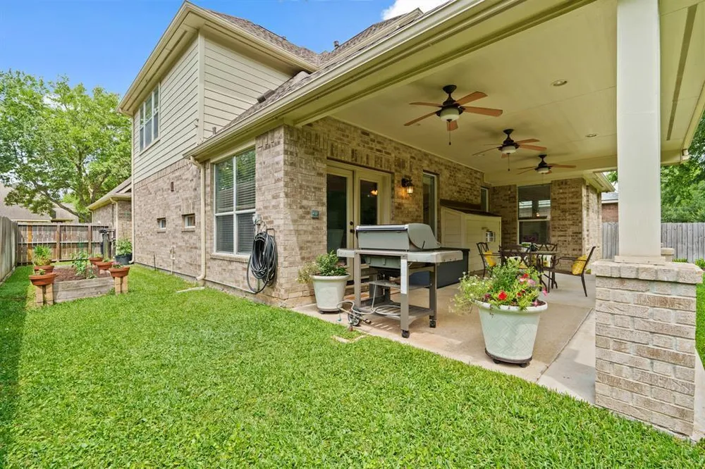 13115 Parkbrook Way Ln, Sugar Land, TX 77498
