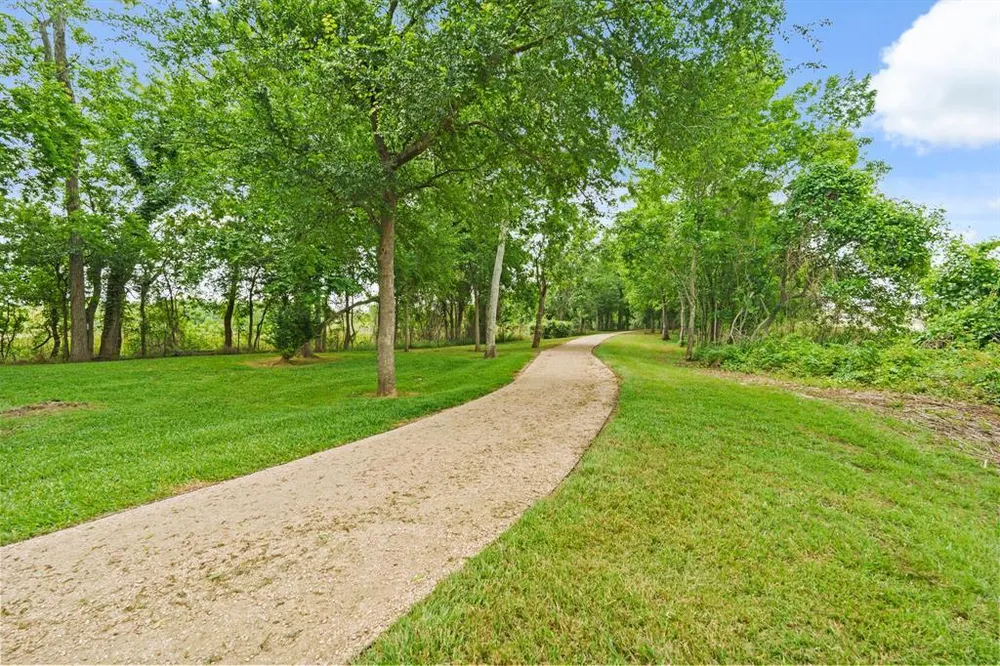 13115 Parkbrook Way Ln, Sugar Land, TX 77498