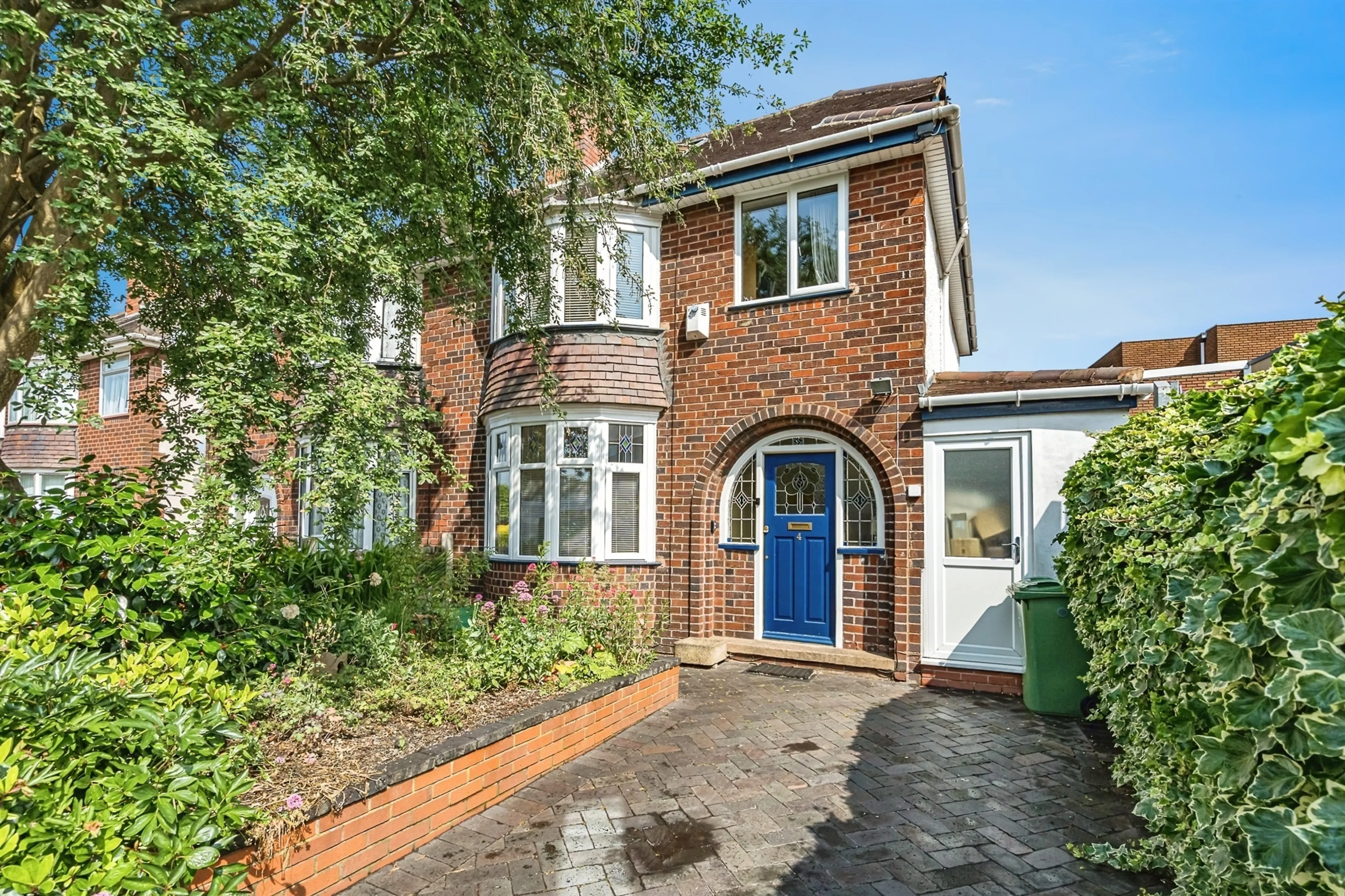 Property photo 0