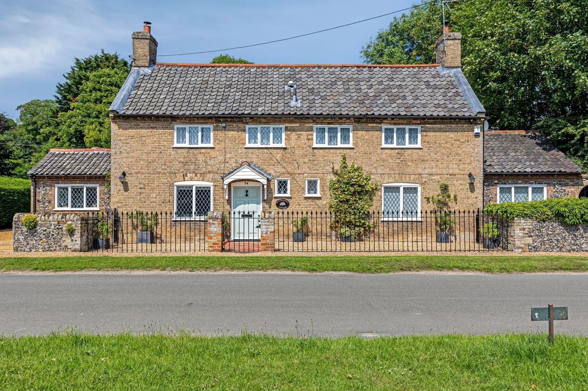 An Immaculately Presented Period Cottage In Beachamwell