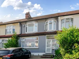 Sittingbourne Avenue, Enfield photo