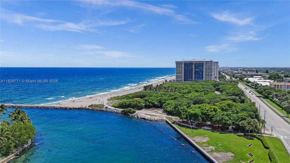 1180 S Ocean Blvd, Boca Raton, FL 33432