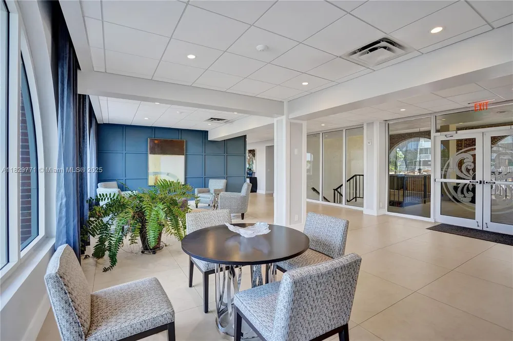 1180 S Ocean Blvd, Boca Raton, FL 33432