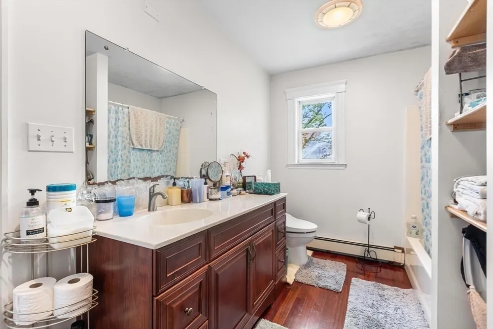 20 Hopkins St, Revere, MA 02151