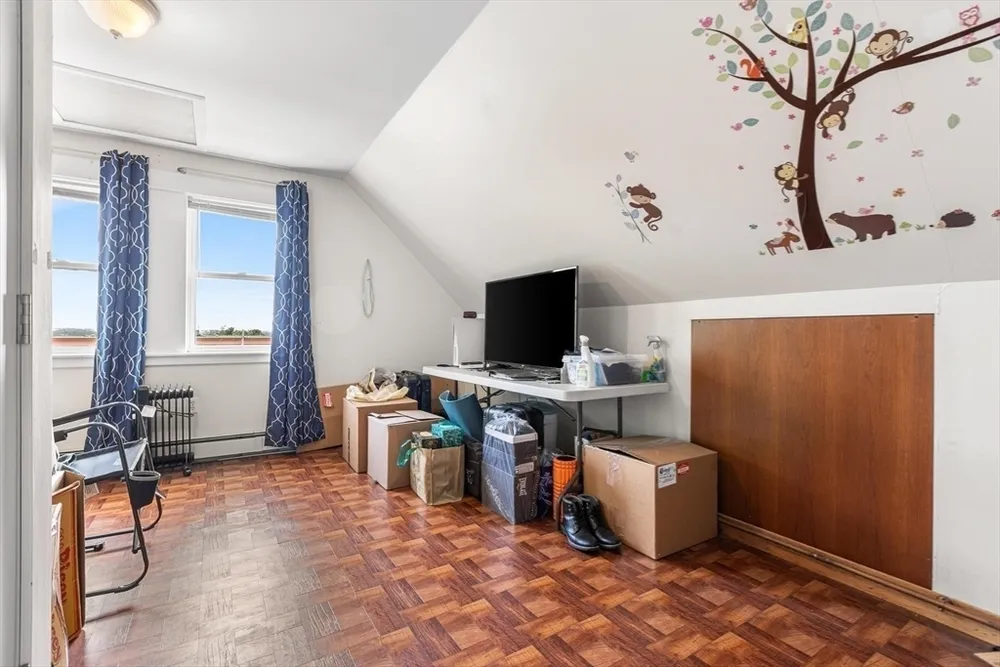 20 Hopkins St, Revere, MA 02151
