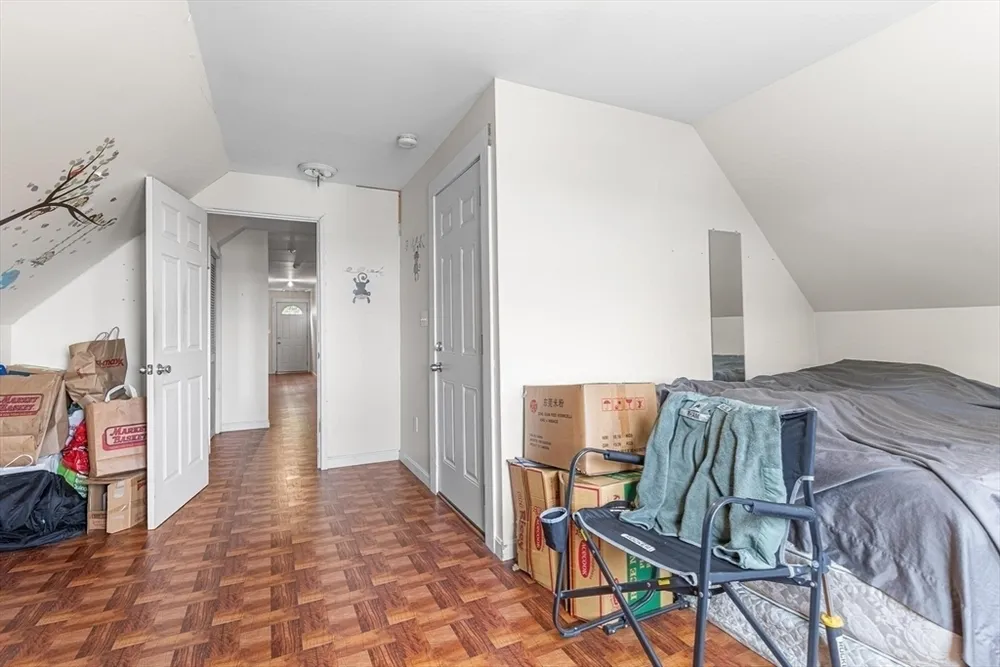 20 Hopkins St, Revere, MA 02151