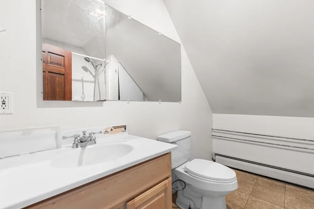 20 Hopkins St, Revere, MA 02151